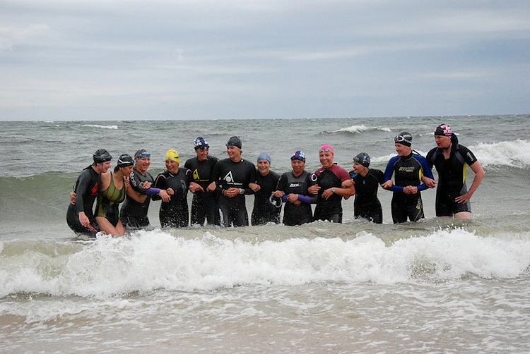 Dziewczny, policja, sztafeta,