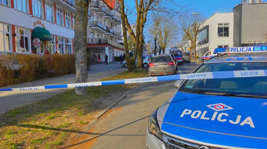 Napastnik zaatakował kobietę nożem i wziął ją na&nbsp;zakładnika